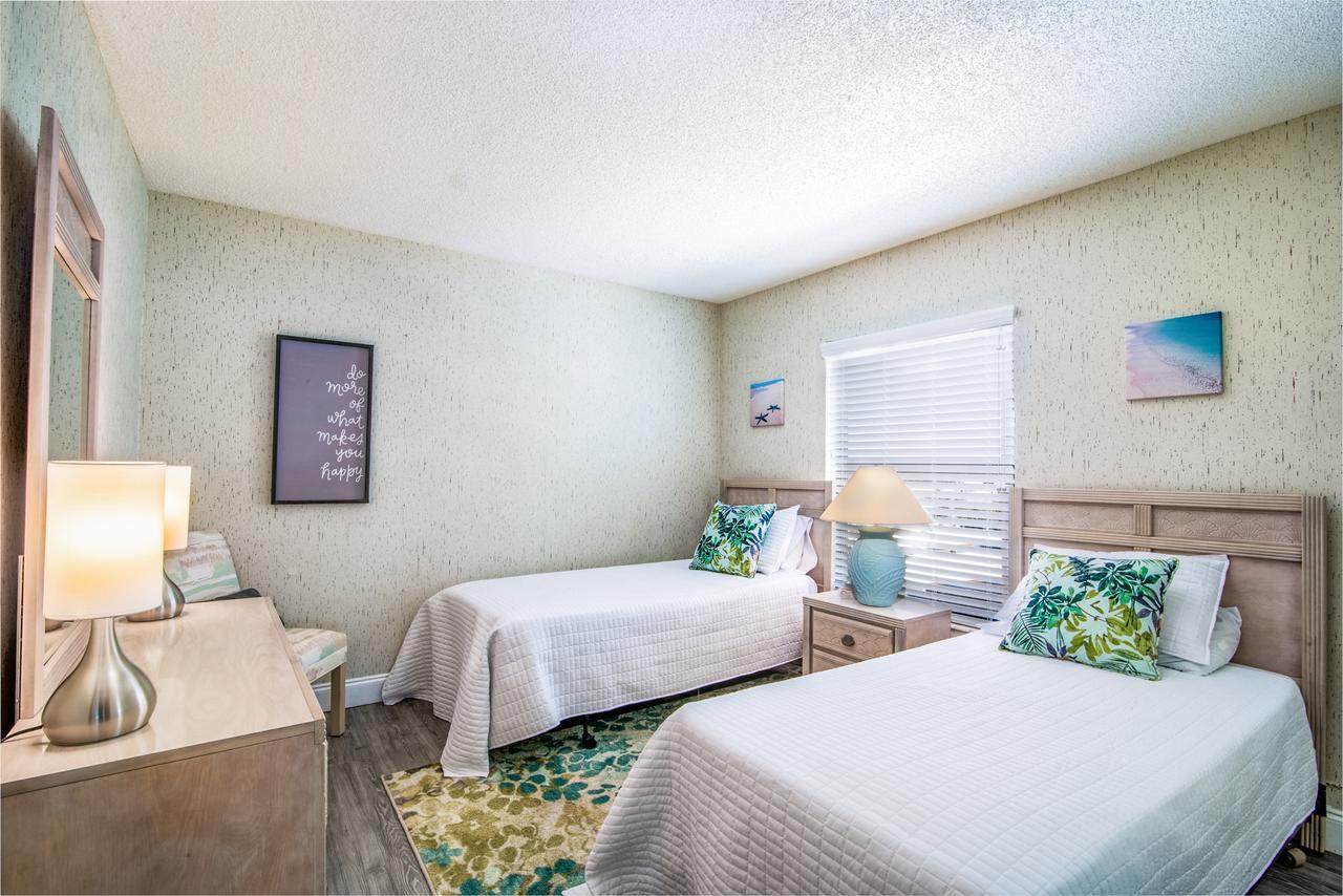 Cape Winds Resort Cape Canaveral Buitenkant foto